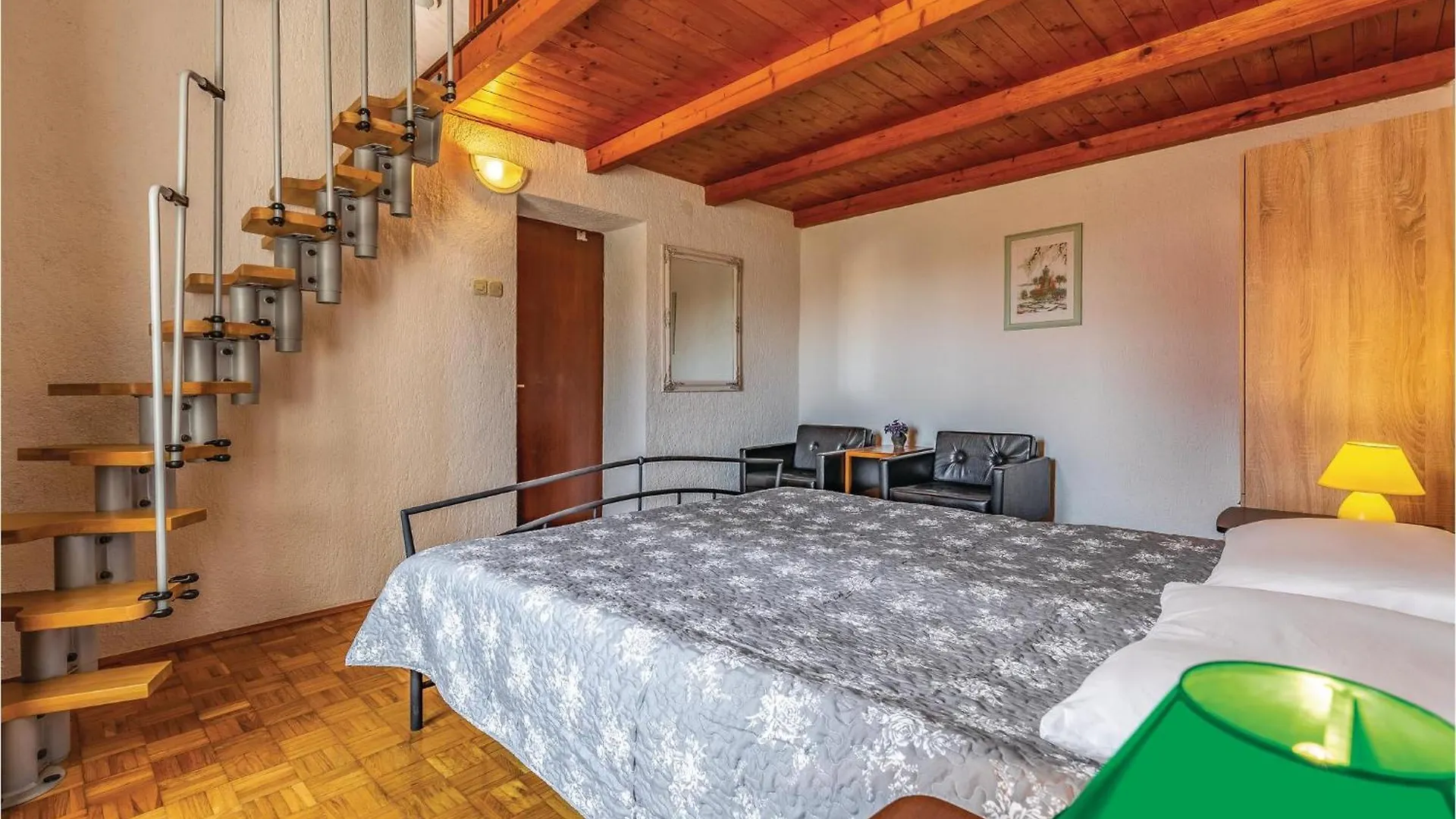 Amazing Home In Pavicini With Wifi